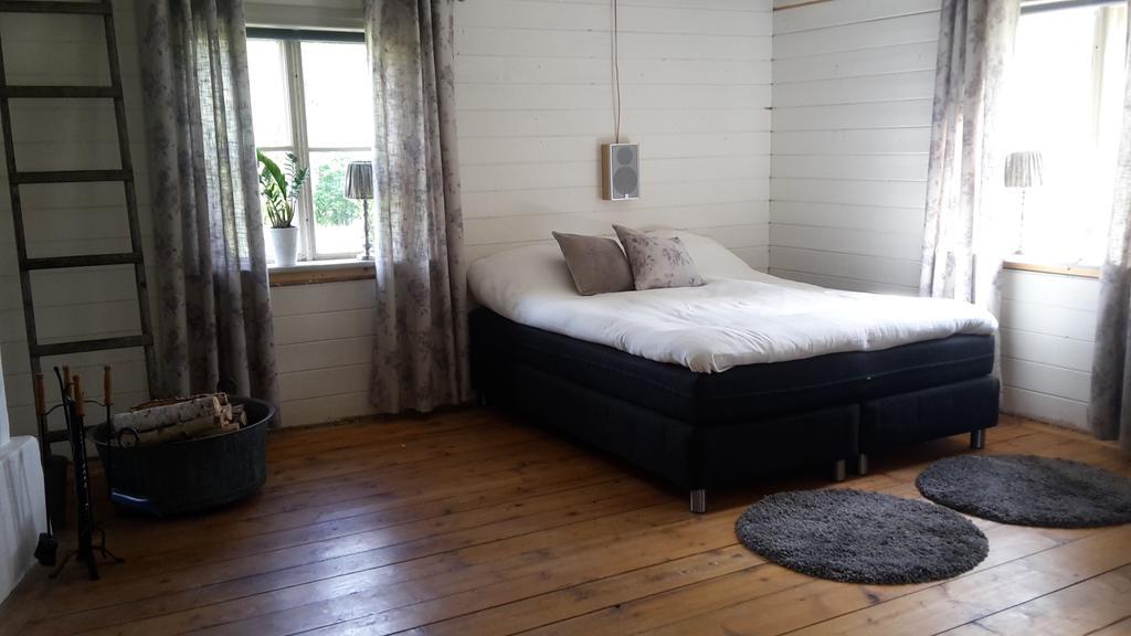 Bjaerkeryd Soedergard Bed & Stable Villa Kisa Ngoại thất bức ảnh